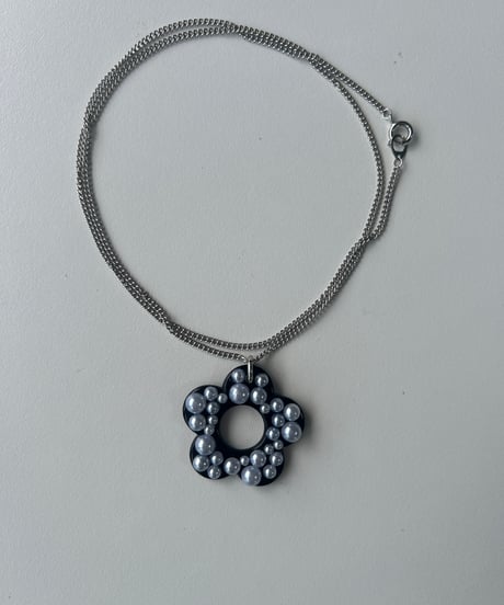 BLACK pearl flower necklace