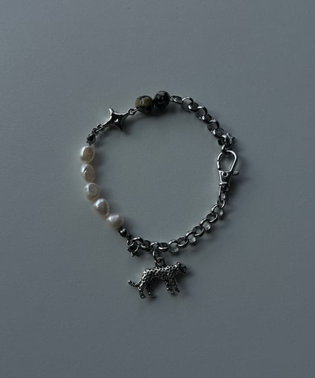 NOIR / tiger bracelet