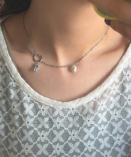 MIST / kuma stone necklace