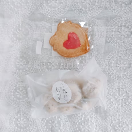 handmade hana様 焼き菓子 巾着 デコホイップ ポーチ キーホルダー ハンドストラップ