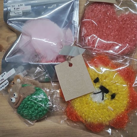 Komekouji様  ポーチ キーホルダー たわし