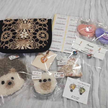 56ta_sincere様  ポーチ アクセサリー コースター パッチンピン