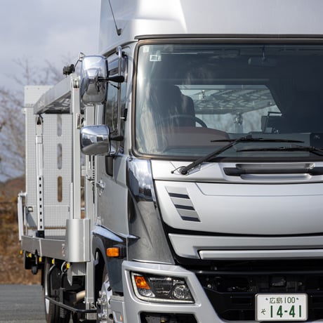 日野17レンジャー　フロントバンパー