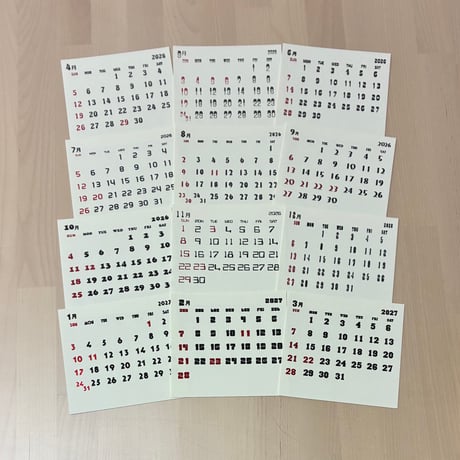 12のフォントで楽しむ、箔押しミニ卓上カレンダー｜4月始まり