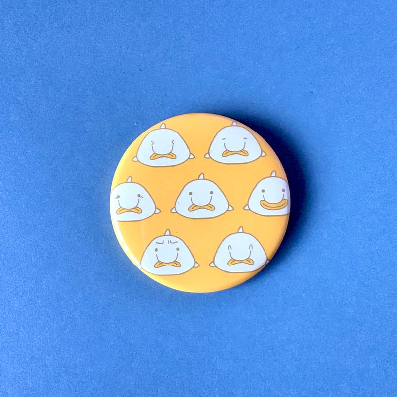 ナナイロ缶バッジ（44ミリ•全7種） | やまさんげ本舗深海支店