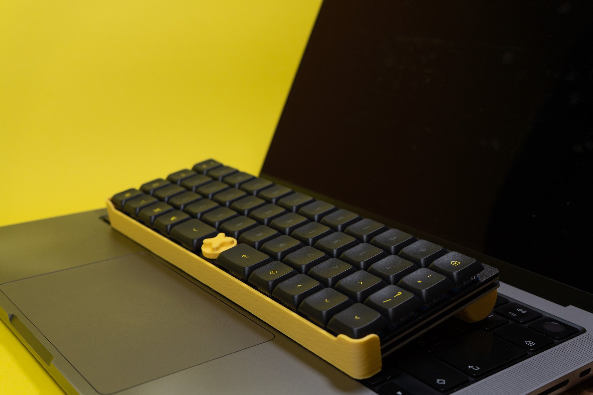 dotmatrix40 Wireless | dotting dots