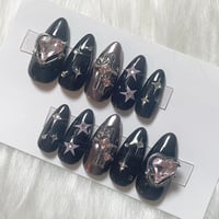 ブラックピンクY2Kネイル♥