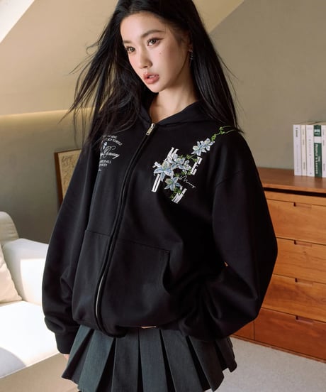 Flowers Inspired Foodie Black