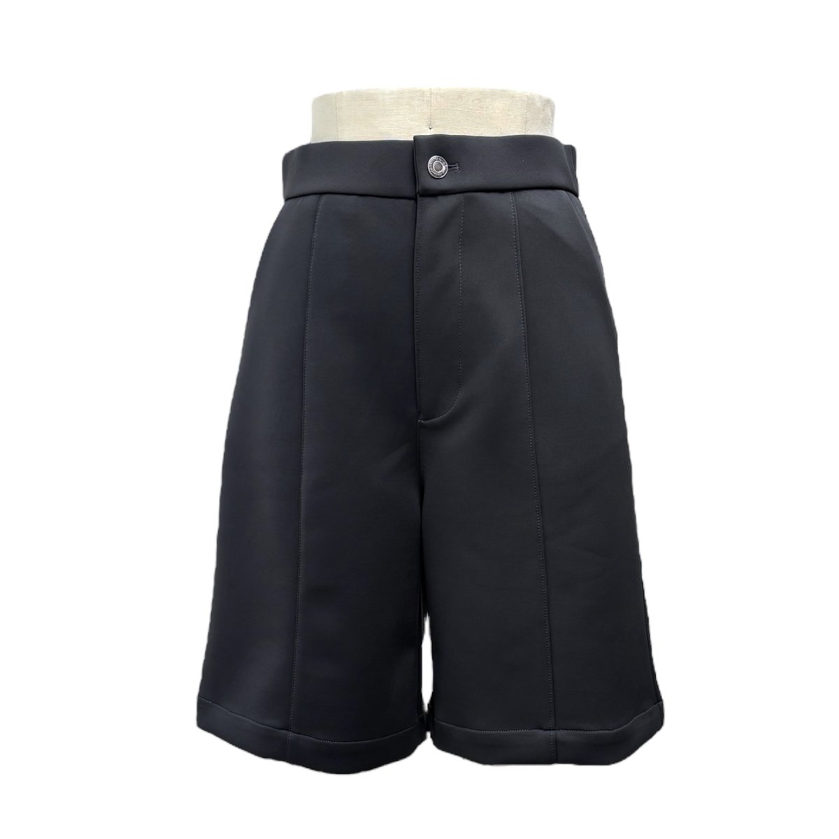 セットアップボンディングノーカラージャケット /ボンディングショートパンツ ボンディングショートパンツ ayane WINTER 875836 入荷しました