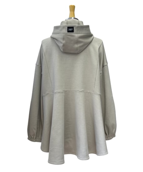 高機能生地　デザインパーカー　ayane  Early Spring COLLECTION 　896125