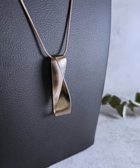 ツイストスネークチェーンネックレス　carmaer collection　　216322
