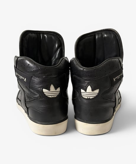 2010 MASTERMIND JAPAN × ADIDAS SKULL HI-TOP SNEAKERS［US10.5］