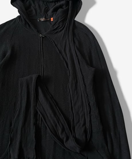 A/W 2006 UNDERCOVERISM “GURUGURU” SCARF HOODIE