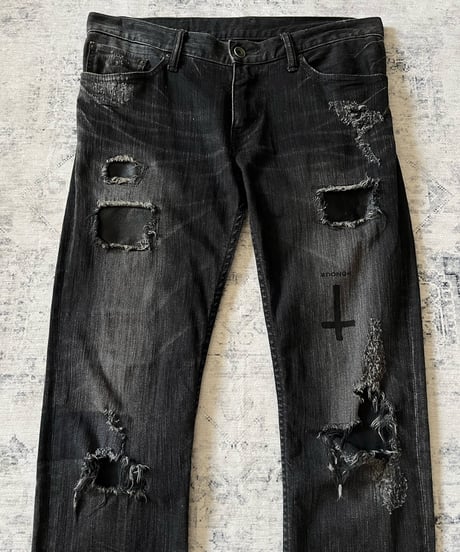 Early 2000s L.G.B wolf leather damage denim