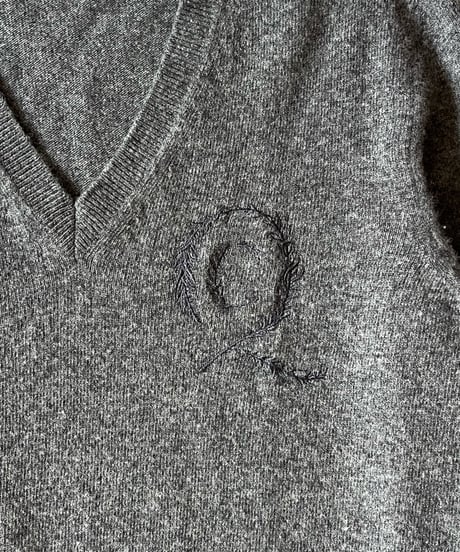 Alexander McQueen V-neck knit