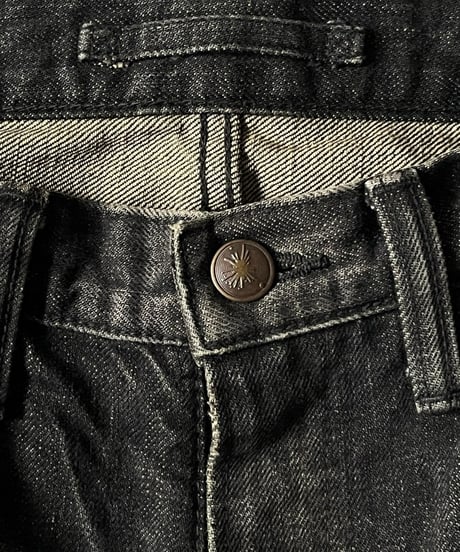 MIHARA YASUHIRO STAIN-EFFECT SIDE ZIP DENIM