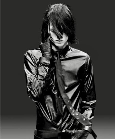 A/W 2003 DIOR HOMME “LUSTER” 7-BEE CAMPAIGN TIE