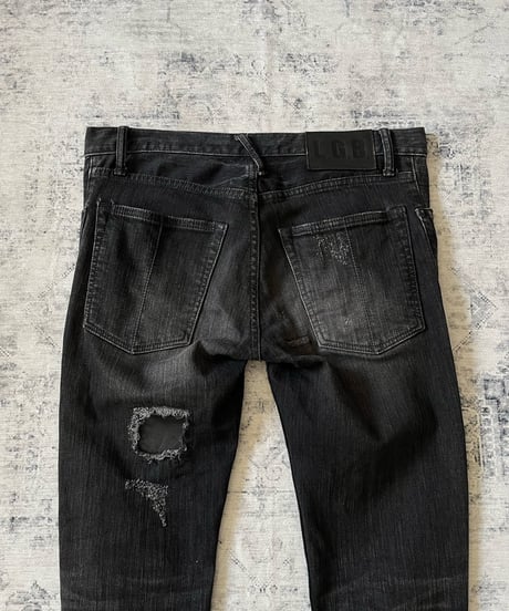 Early 2000s L.G.B wolf leather damage denim