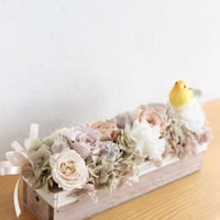 小鳥のフラワーバトン＜ホワイト＆ベージュ＞