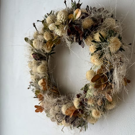 2025 Hana Tutumi かわきばな®リース-01『寒さと温かさと』