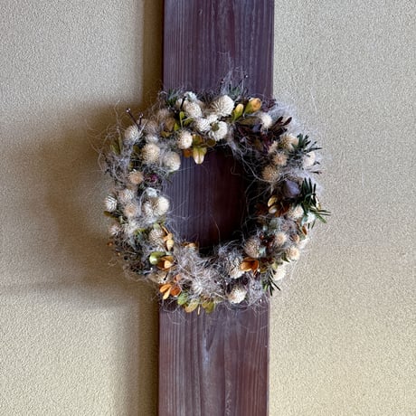 2025 Hana Tutumi かわきばな®リース-01『寒さと温かさと』