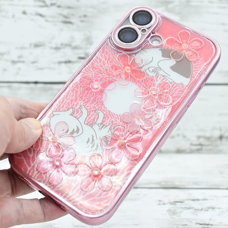 世界にひとつ！iPhone16用レジンデコ付きスマホケース・サンゴとNo.8と7の浮世絵ネコ