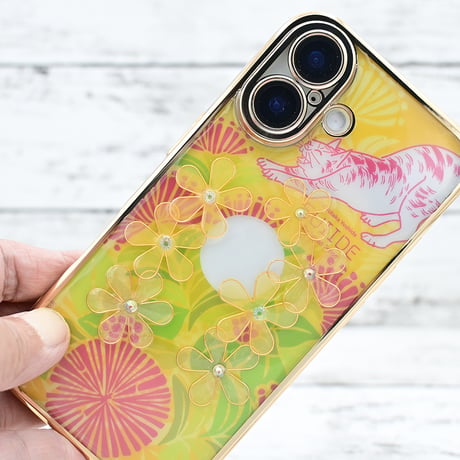 世界にひとつ！iPhone16用レジンデコ付きスマホケース・レフアと浮世絵ネコNo.30