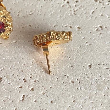 《受注生産》〜風に漂う〜　ガーネット　ピアス　ゴールド (RJ0009G)