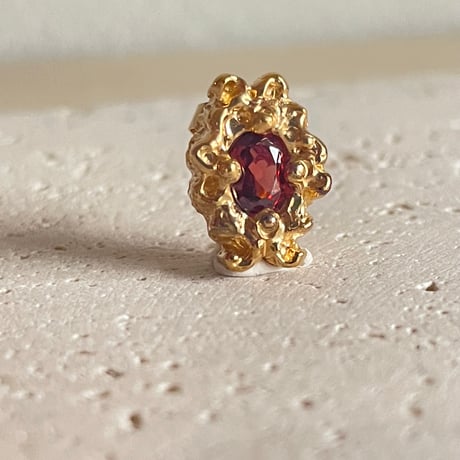 《受注生産》〜風に漂う〜　ガーネット　ピアス　ゴールド (RJ0009G)