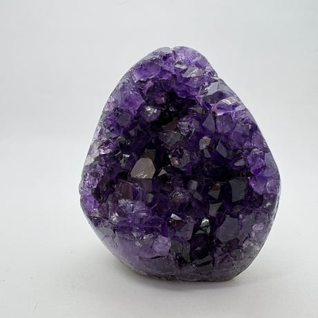 〜底なしの世界〜ウルグアイ産アメシスト(紫水晶)(M0167)