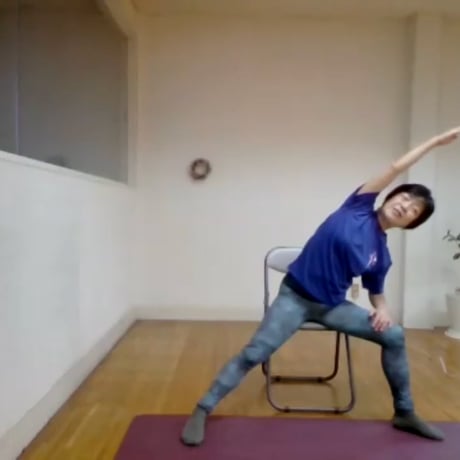 オンラインZoomヨガ月曜日★月２回コース