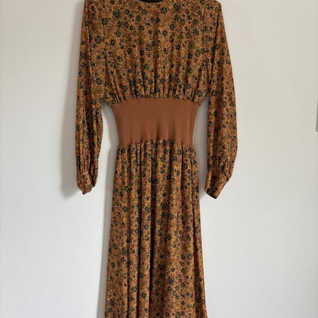 Flower motif dress 【MURUA】