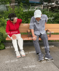 膝と腰を痛めている