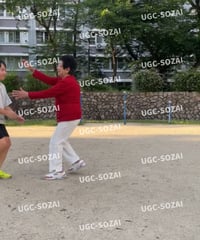 孫と元気に遊んでいる