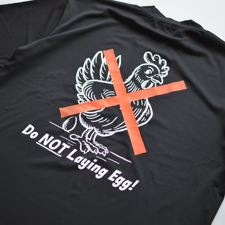 FORTUNE ISLAND GOLF "CHICKEN LAYING EGG MOCKNECK S/S"
