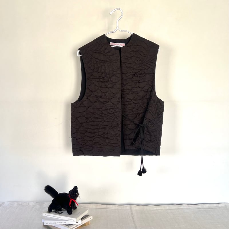 Permanent TOWAVASE vest black /TOWAVASE | alice