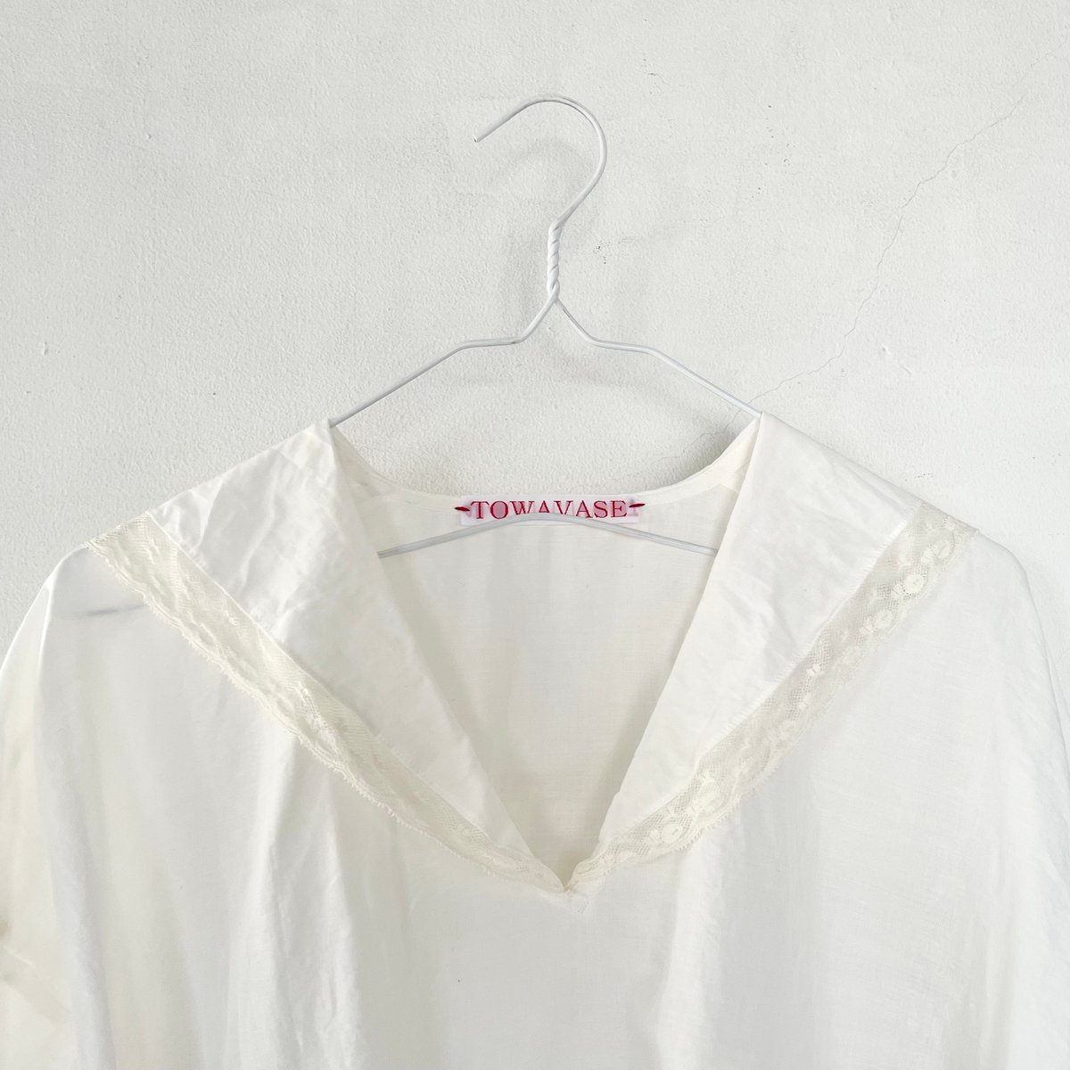 Leavers sailor collar blouse white / TOWAVASE |