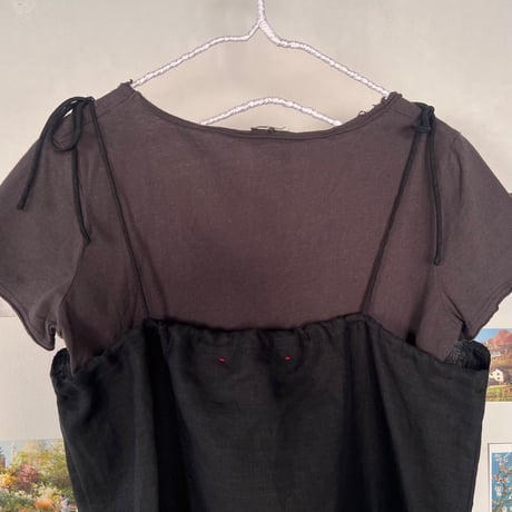 Bon voyage camisole black / TOWAVASE