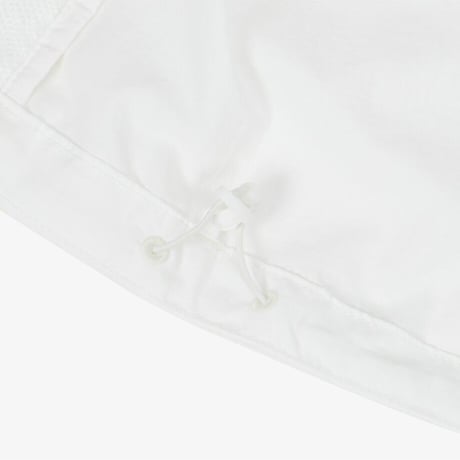 AIRY VEST WHITE NV5VS03E