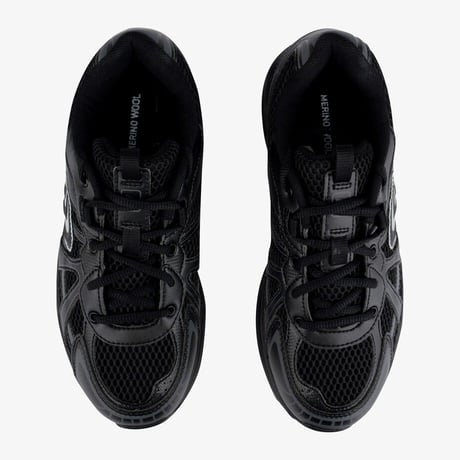 SOLID TECH REAL BLACK NS93R74J