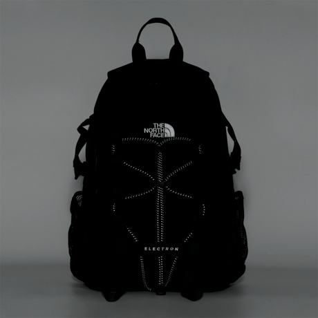 30L ELECTRON LT JET BLACK NM2DS03J