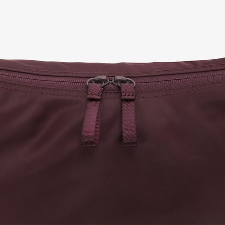 URBAN HOBO BAG M WINE NN2PR78B