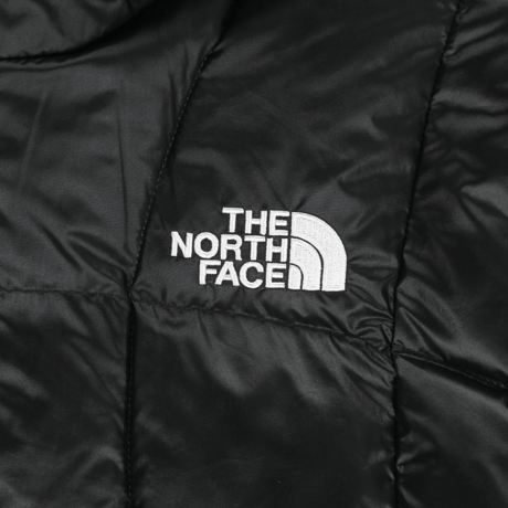 WAVE LT ON JACKET BLACK 光沢あり NJ3NR84J