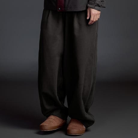 DAYOFF HOOD SWEAT PANTS BLACK NP6KR52