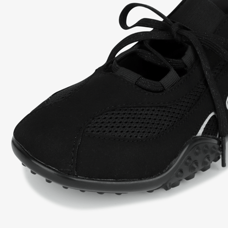 W SHELDON MARY JANE BLACK NS82S66J