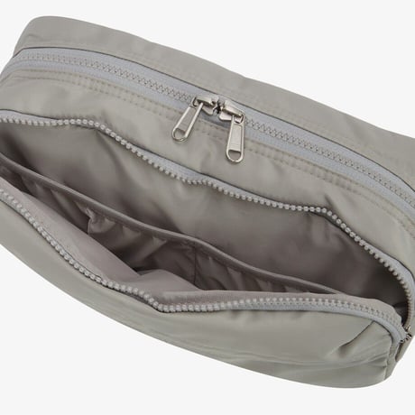 TRAVEL CROSS BAG M GRAYISH KHAKI NN2PS30C