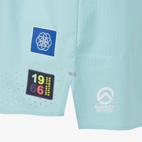 【SUMMIT SERIES】M SUMMIT PACESETTER SHORT - GRAPHIC PASTEL BLUE NS6NS79A