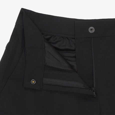 W'S FROST SHORTS BLACK NS6NR32B