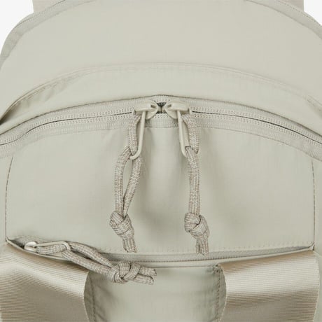 W NEVER STOP DAYPACK GRAYISH BEIGE NM2SQ71B