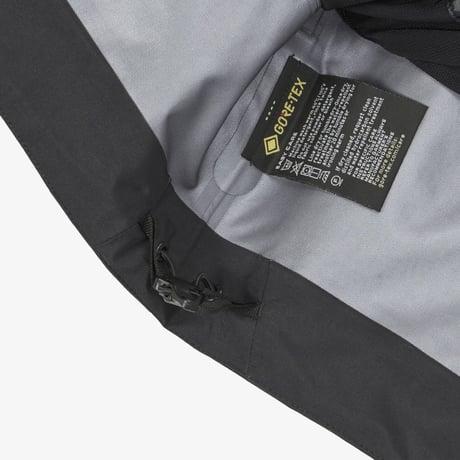 【SUMMIT SERIES】M'S WHISTLER GTX SKI JACKET BLACK NJ2GR98A